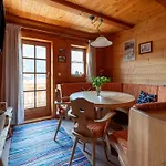 Apartment In Kirchberg Near Bus