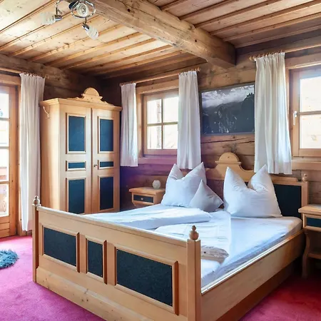 Apartment In Kirchberg Near Bus