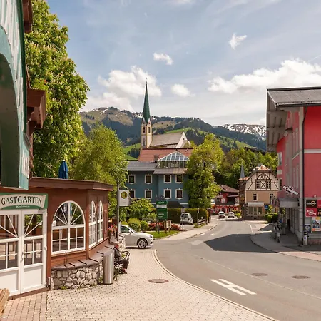 Apartment In Kirchberg Near Bus