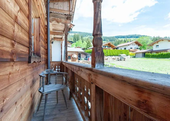 In Kirchberg Near Bus * Kirchberg in Tirol